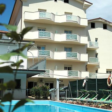 Hotel Roma Residenza Cervia Exteriér fotografie